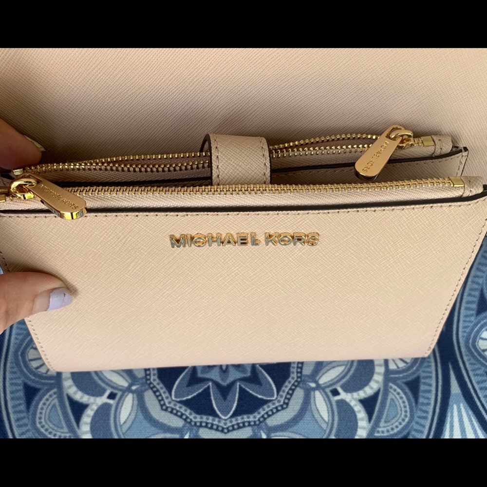 NWOT AUTHENTIC MICHAEL KORS PURSE/WALLET COMBO - Picture 8 of 8